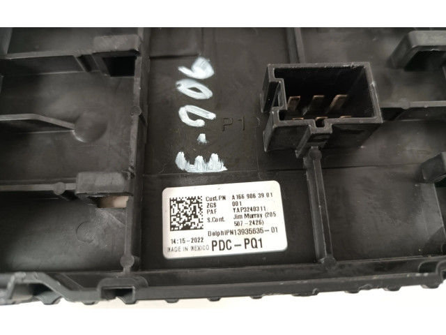   Pojistková skříňka A1669063901   Mercedes-Benz G W461 463 2012