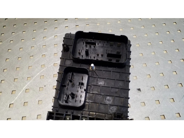 Блок предохранителей 1K0937124H Audi A3 S3 A3 Sportback 8P