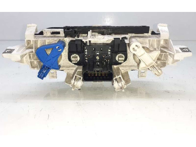 Модуль блока управления кондиционером 7701067954 Renault Twingo II