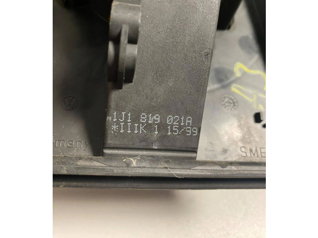 Вентилятор печки    1J1819021A   Audi A3 S3 8L