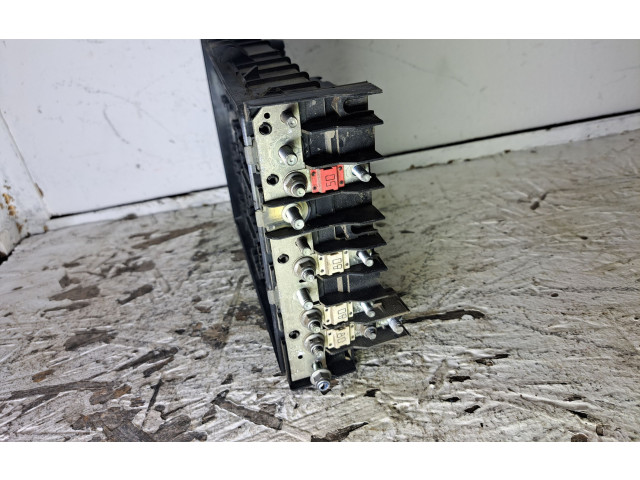 Топливная рампа 1K0937124J, 1K0937124 Audi A3 S3 A3 Sportback 8P