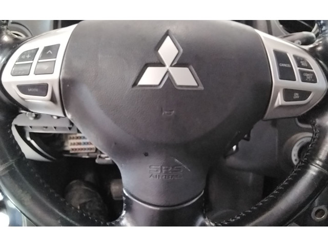 Блок управления Mitsubishi Colt