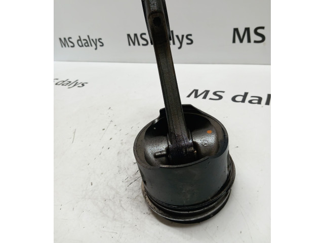 Píst A6110300320, A6130300117 Mercedes-Benz S W220