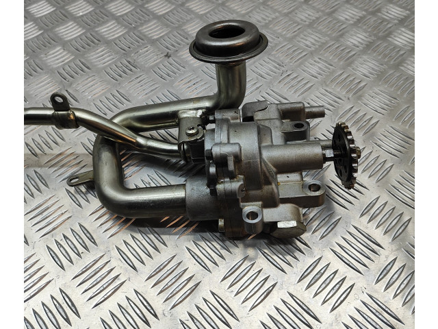 Масляный насос AJ 126 DW936600 Jaguar XJ X351