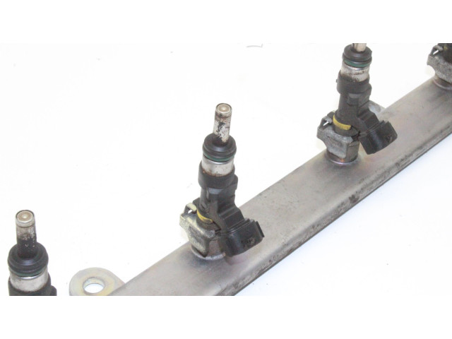 Топливная рампа 1465A412 Mitsubishi Outlander для двигателя Y61