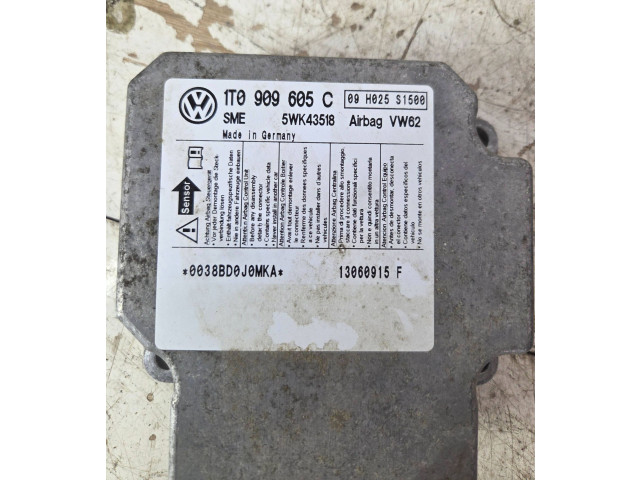 Интеркулер  1T0909605C, 5WK43518   Volkswagen Touran I 