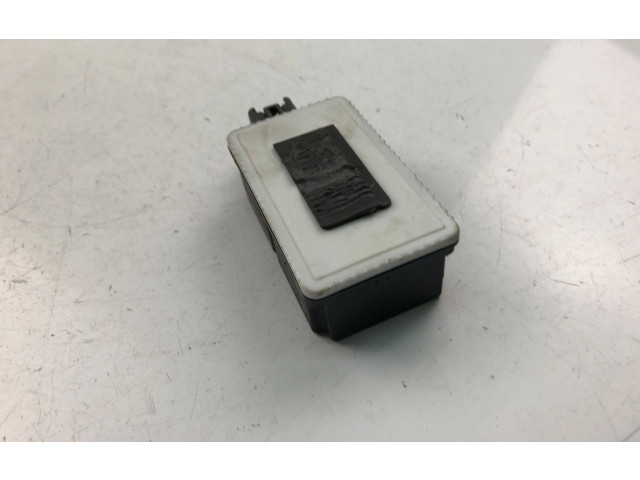 Блок управления 31252988 Volvo V70