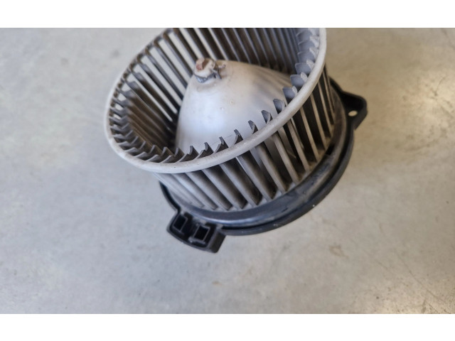 Вентилятор печки Mitsubishi Pajero Sport I