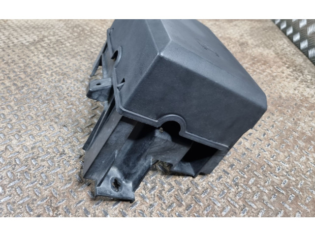 Pojistková skříňka 19210437, 15097981 Cadillac Escalade 2007