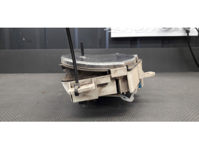 Přístrojová deska Mazda 323 F 1995 769216250