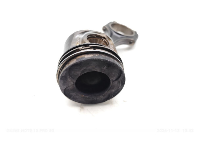 Píst OM640.940 Mercedes-Benz A W169 OM640.940