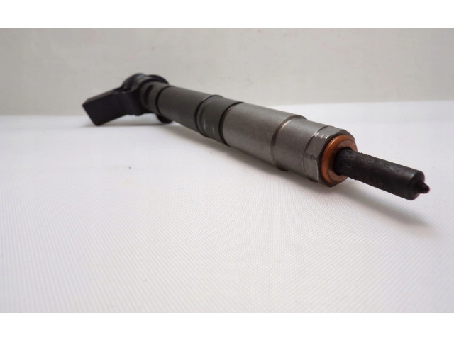 Vstřikovač 059130277EN Audi A8 S8 D5