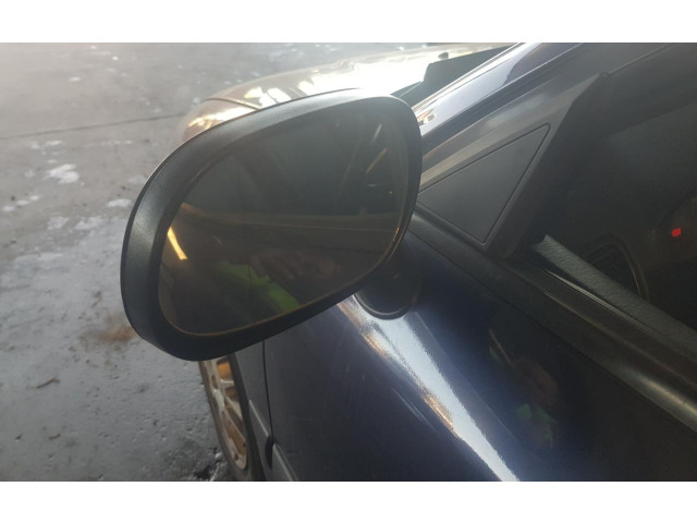 Зеркало электрическое Mitsubishi Carisma 2000 - 2004 года