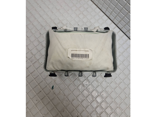 Подушка безопасности пассажира 7030A026, 7030A026 Mitsubishi Outlander