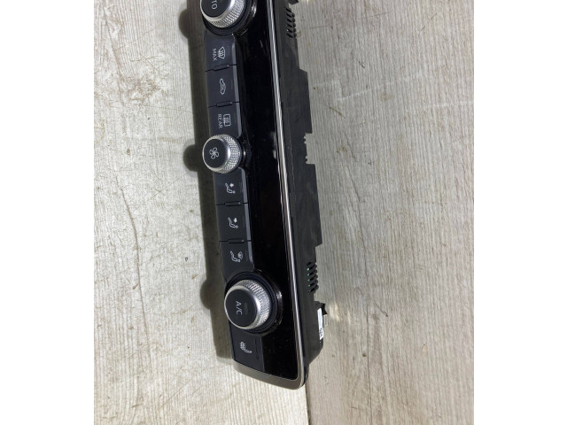 Блок управления климат-контролем 8V0820043AF   Audi A3 S3 8V