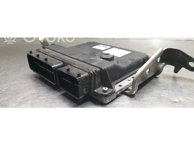 Řídící jednotka 8966147620, 2756004111 Toyota Prius+ (ZVW40) 2016