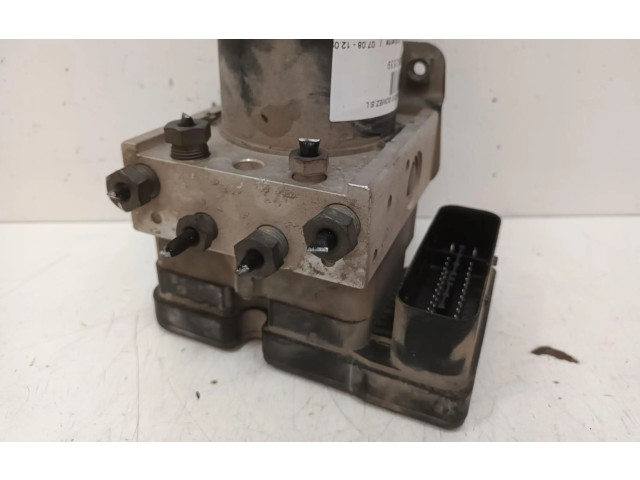 Jednotka ABS 8V512M110AD Ford Fiesta 2009