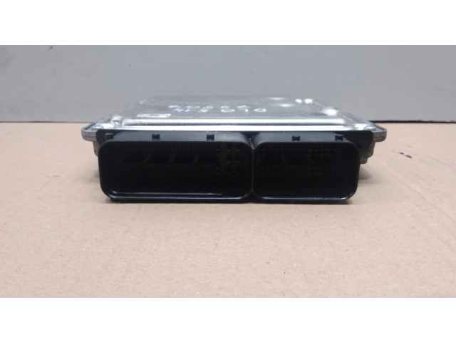 Řídící jednotka 04L906021HA, 0281033073 Audi A6 S6 C7 4G 2017