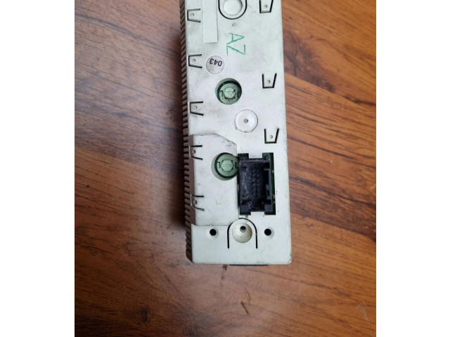 Дисплей 24418957, 002419386 Mitsubishi Carisma