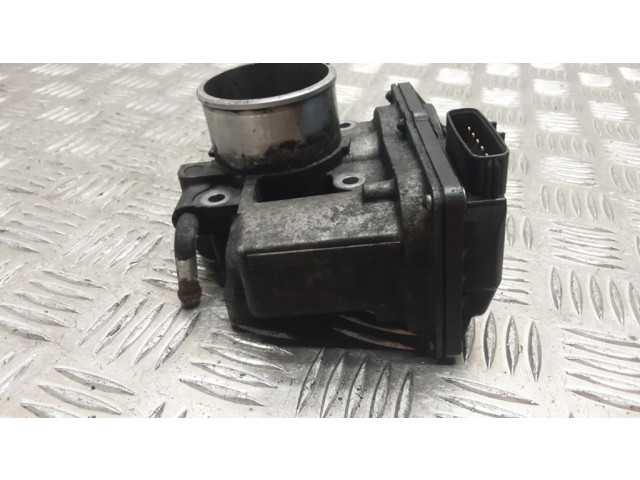 Дроссельная заслонка