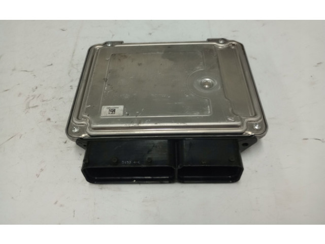 Řídící jednotka 03L906018JG Audi A5 Sportback 8TA 2013