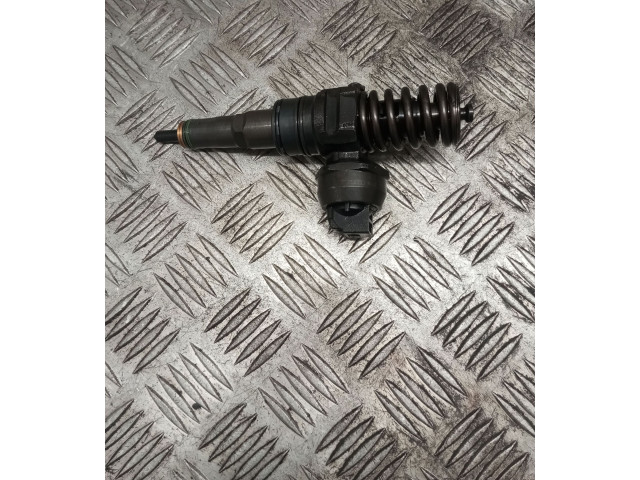 Форсунка 038130073AL Volkswagen Bora