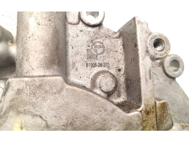 Масляный насос 306DT(AJTDV6) B1906-28-370 Jaguar XF