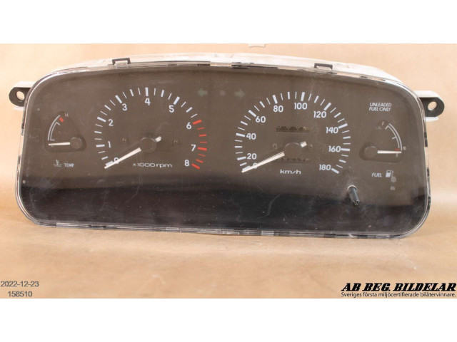 Přístrojová deska Hyundai Scoupe 1991