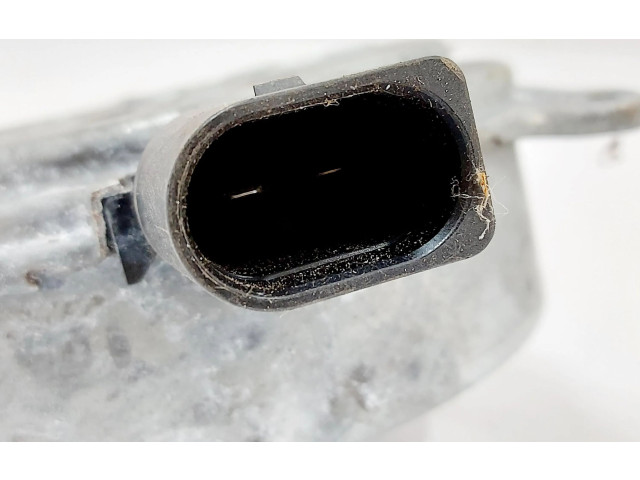 Вентилятор радиатора M160982 Tesla Model 3