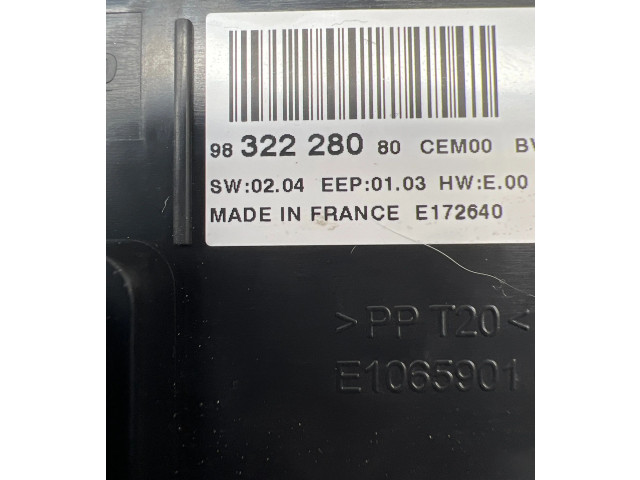 Блок управления климат-контролем 9832228080, E172640 Citroen C3 Aircross