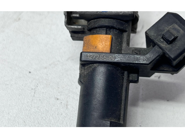 Vstřikovací lišta 1228605, 1228604 Opel Zafira C