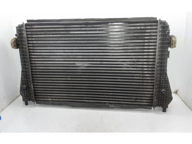 Интеркулер 3C0145805P Volkswagen Golf VI