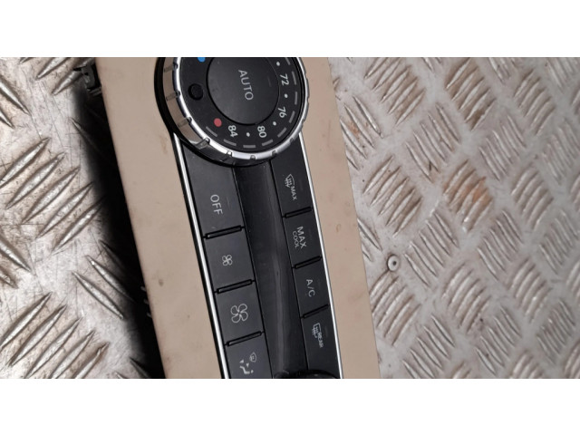 Блок управления климат-контролем A1669007008   Mercedes-Benz GL X166