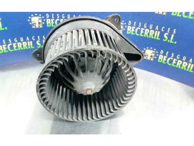 Вентилятор печки Renault Trafic I