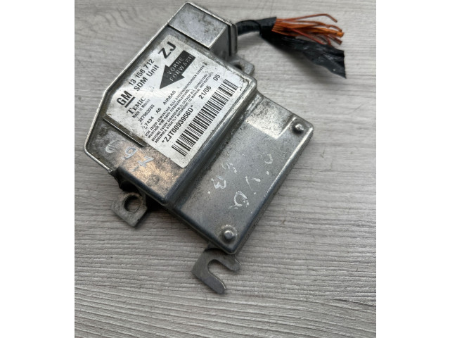 Блок подушек безопасности 13158712, ZJT0093956D   Opel Meriva A