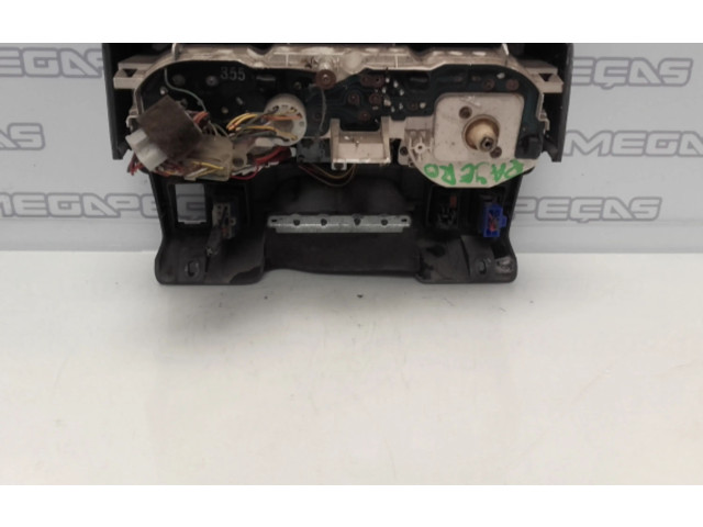 Přístrojová deska  Mitsubishi Pajero  MB716922  