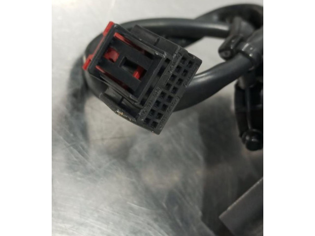 Зеркало электрическое Audi Q3 8U 2011 - 2016 года