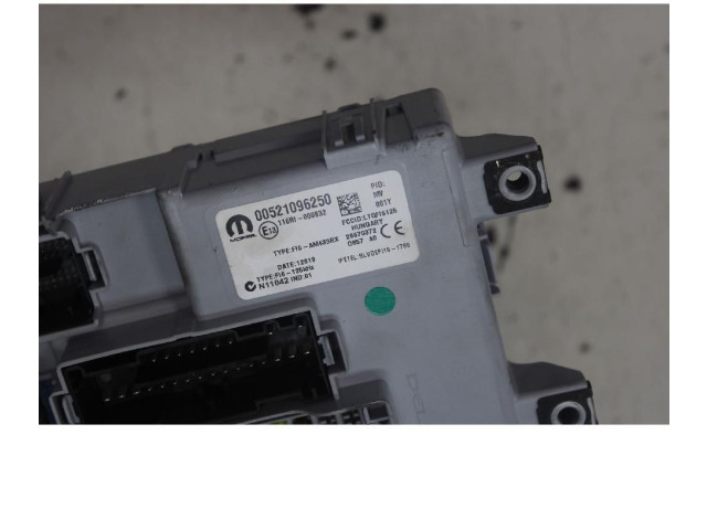   Pojistková skříňka 00521096250   Fiat Panda III 2014