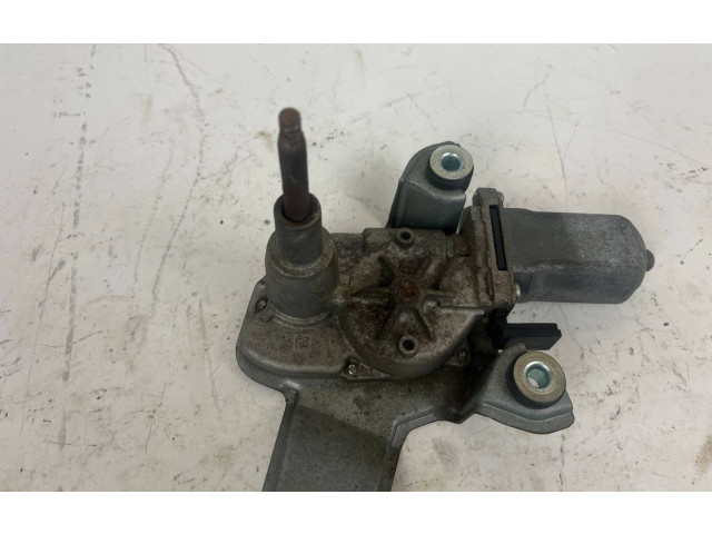 Моторчик заднего дворника     Maserati Levante