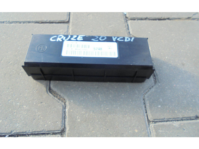 Блок управления 13505748, POZOSTAE   Chevrolet Cruze