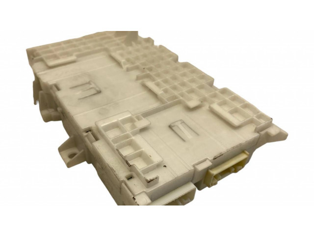 Pojistková skříňka CG1567561A Mazda 5 2012