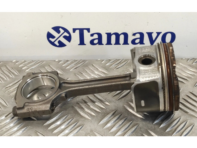  Поршень H4M738   Dacia Dokker  