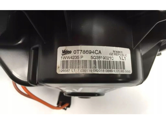 Вентилятор печки 5Q2819021C Audi Q3 F3