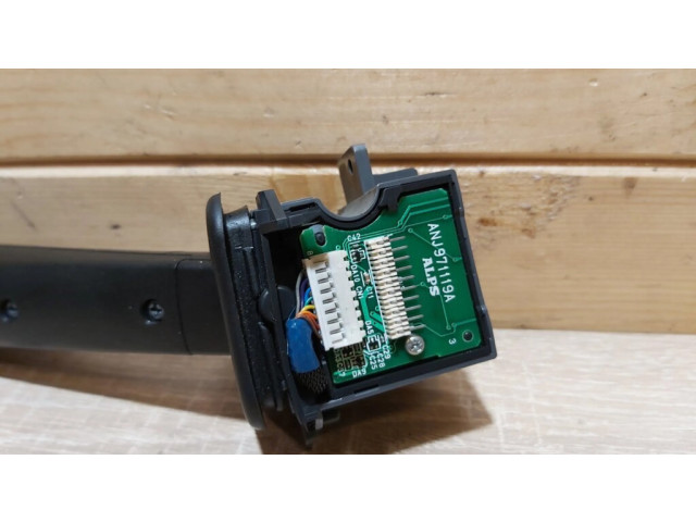 Ручка стеклоочистителей