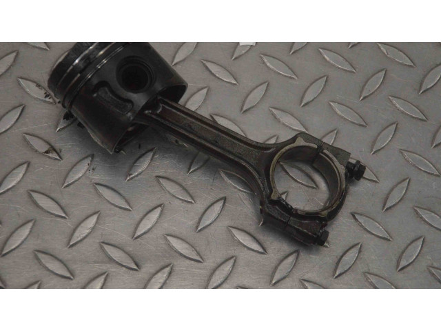 Píst 2139 Fiat Punto (199) 199 B4.000