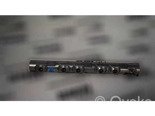 Топливная рампа 7800601, 0445214135 BMW 3 GT F34