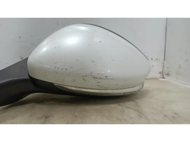 Зеркало электрическое Peugeot 2008 I 2013-2019 года