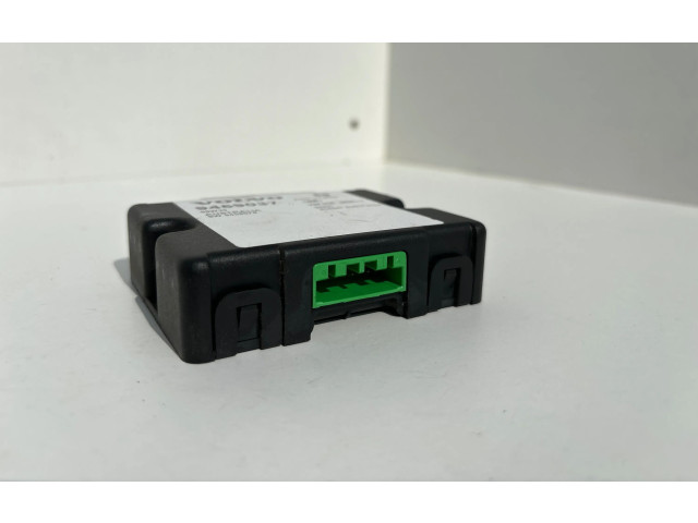 Блок управления иммобилайзера 9459037, F005V00066   Volvo V70