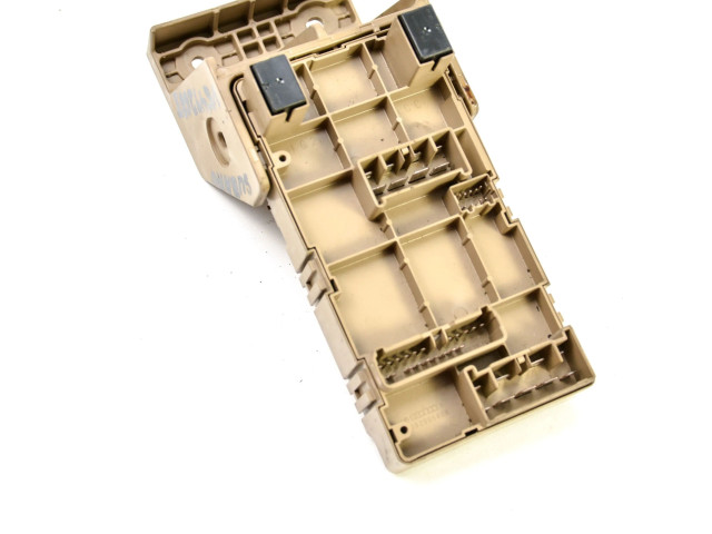 Блок предохранителей 82201FG010Z2, 82201FG010   Subaru Forester SH    