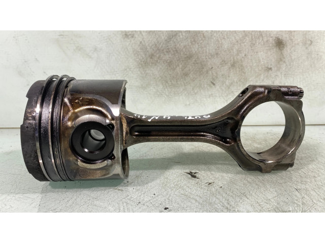 Поршень с шатуном 4HN 4n14 Mitsubishi Outlander для дизельного двигателя 2.2